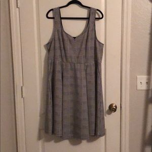 Torrid plaid pleated dress!